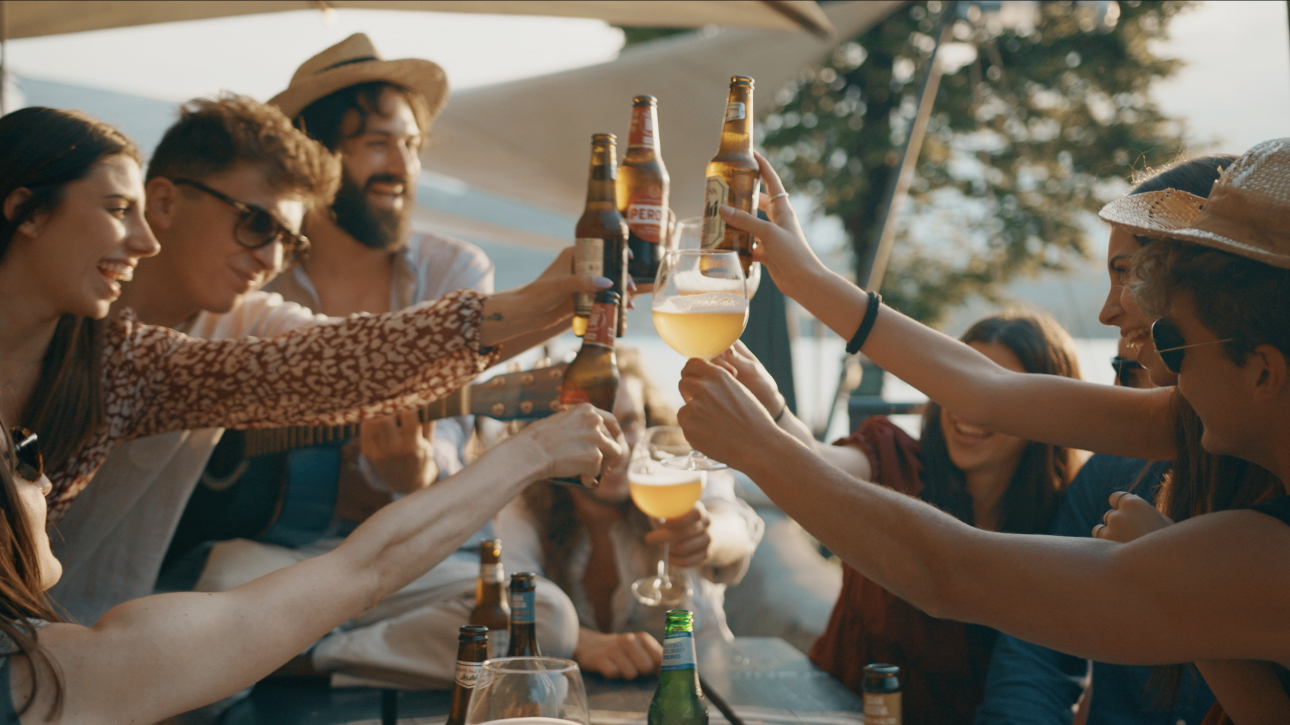 Peroni — frame 2