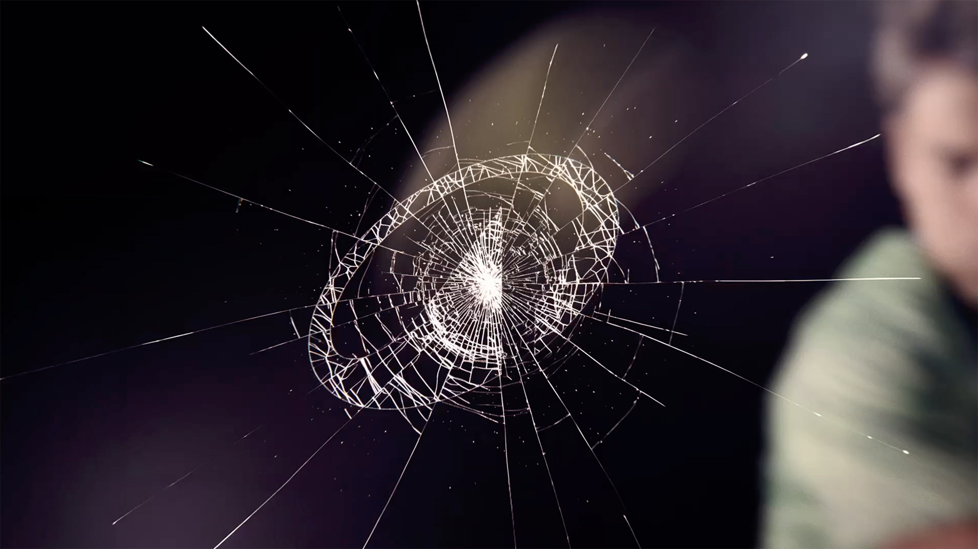 Kuikma — broken glass VFX